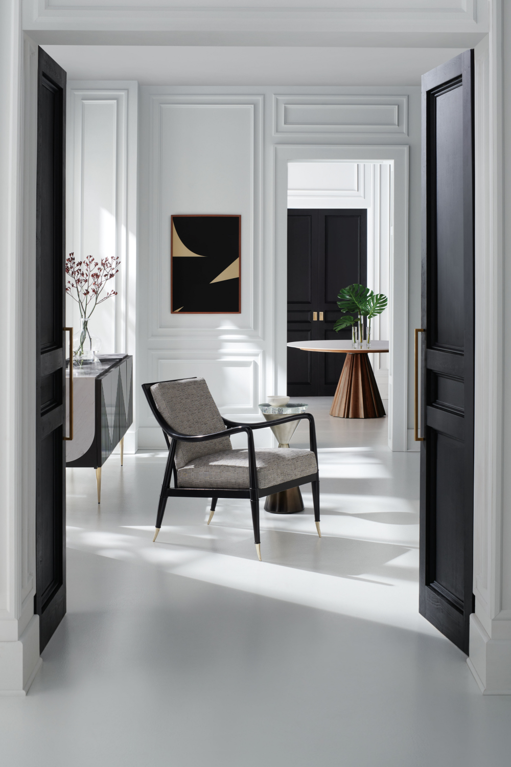 Hourglass Side Table | Caracole Spy Glass | Oroa.com