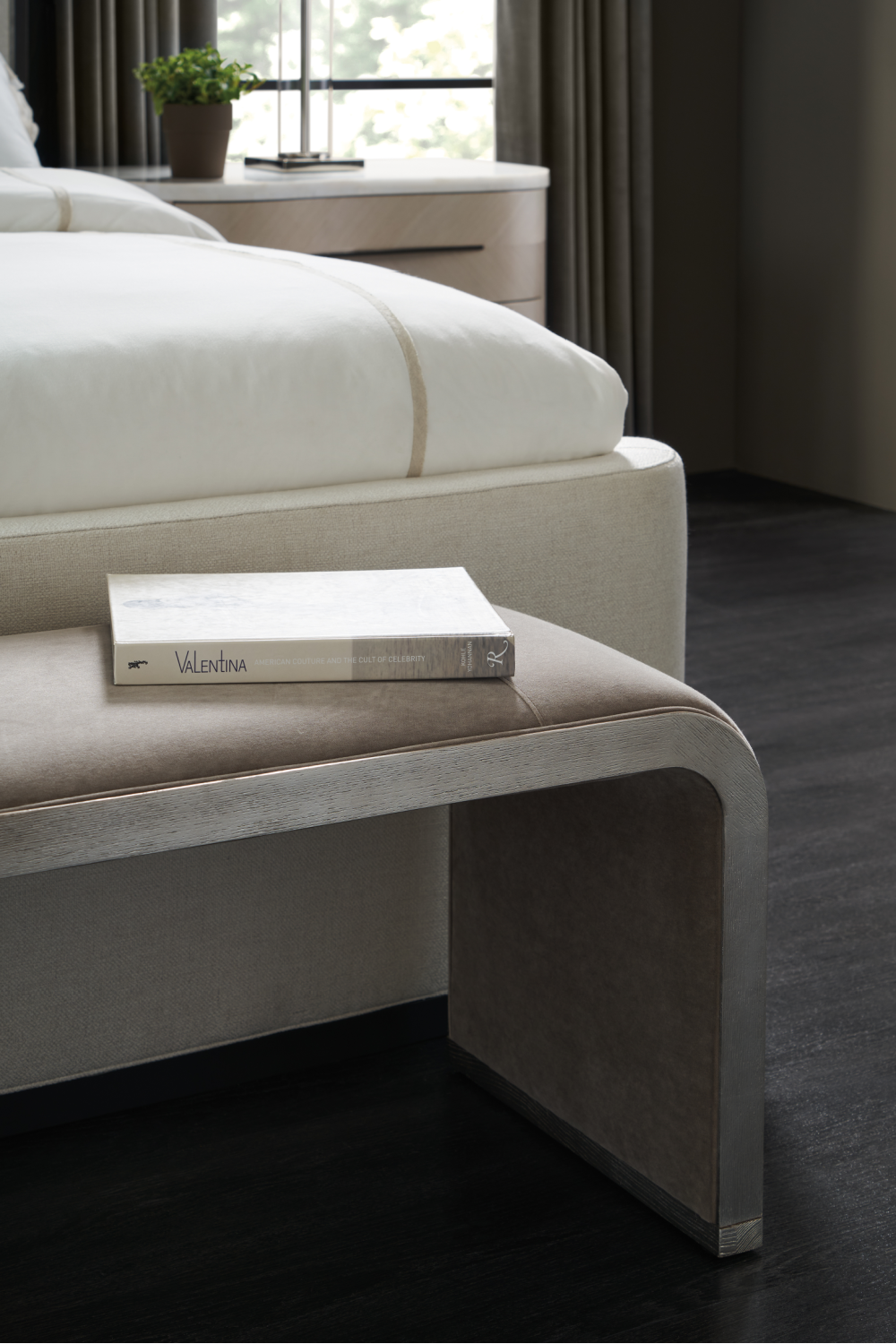 Taupe Velvet Bench | Caracole Traverse | Oroa.com