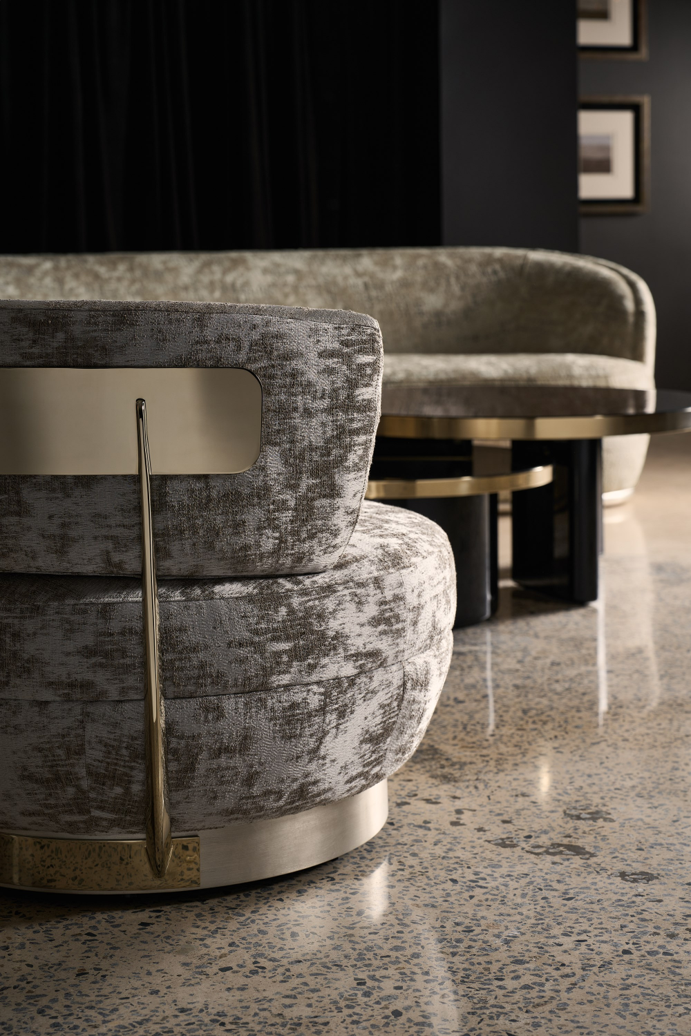 Organic-Shaped Chenille Sofa | Caracole Nebula | Oroa.com