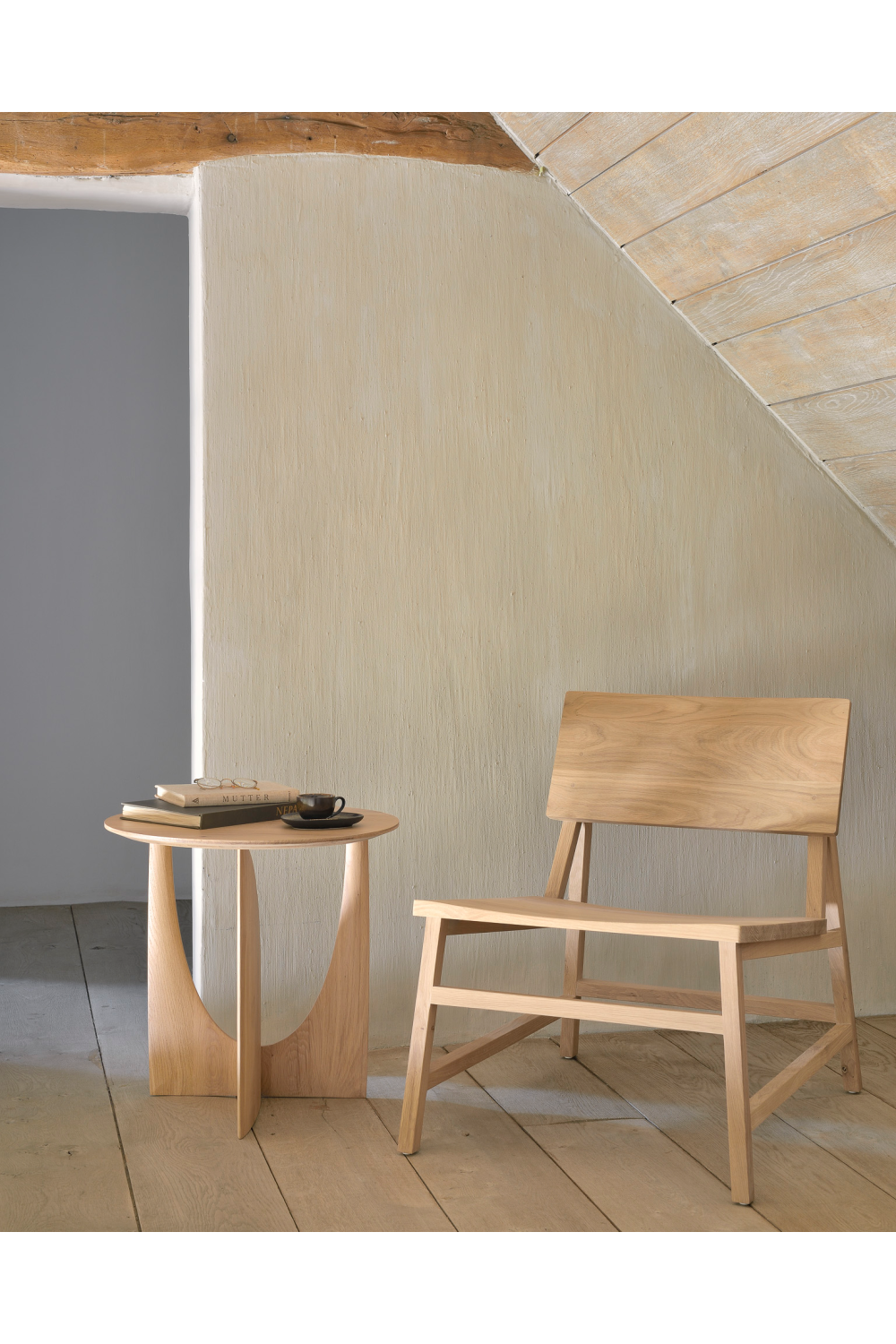 Oiled Oak Lounge Chair | Ethnicraft N3 | Oroa.com