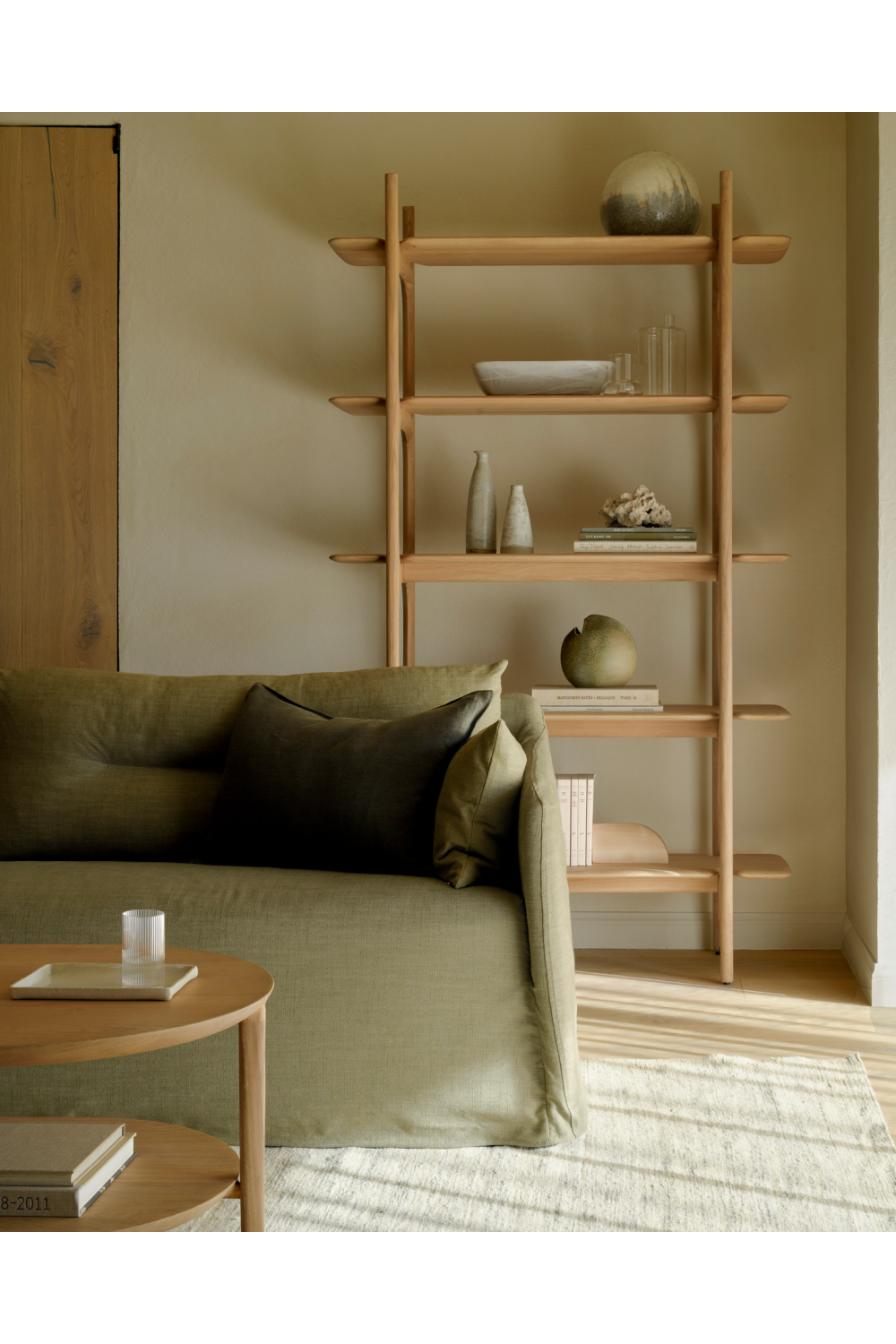 Curved Wood Rack | Ethnicraft PI | Oroa.com