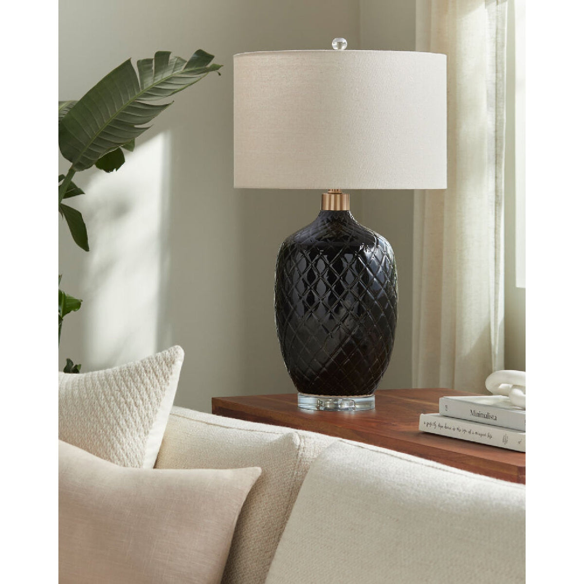 Modern European furniture - Carved Ceramic Linen Table Lamp - www.oroa.com