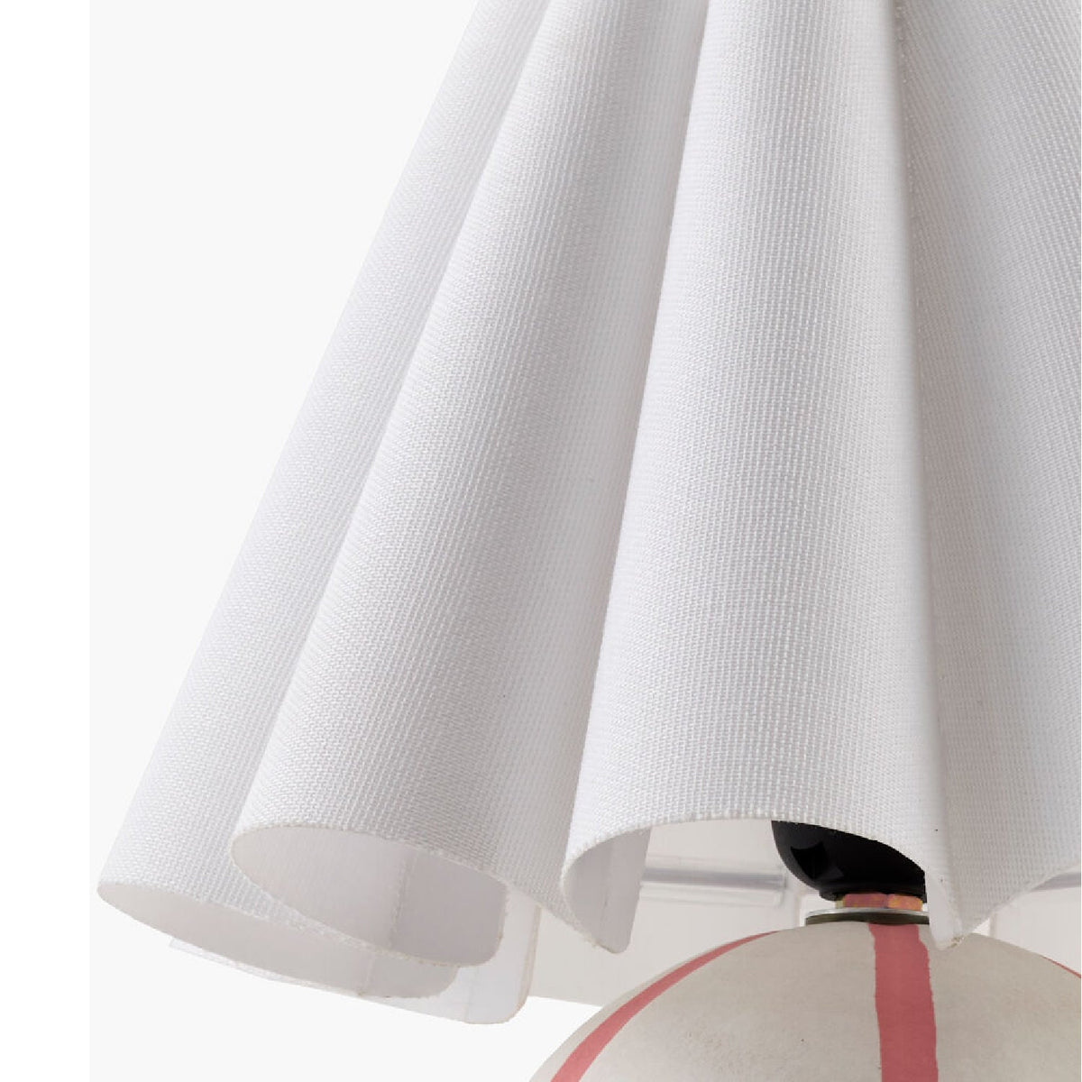Modern European furniture - Lined Round Ceramic Table Lamp - www.oroa.com