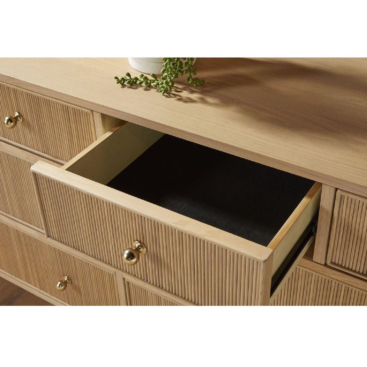 8-Drawer Oak Double Dresser | Living Essentials Highland
