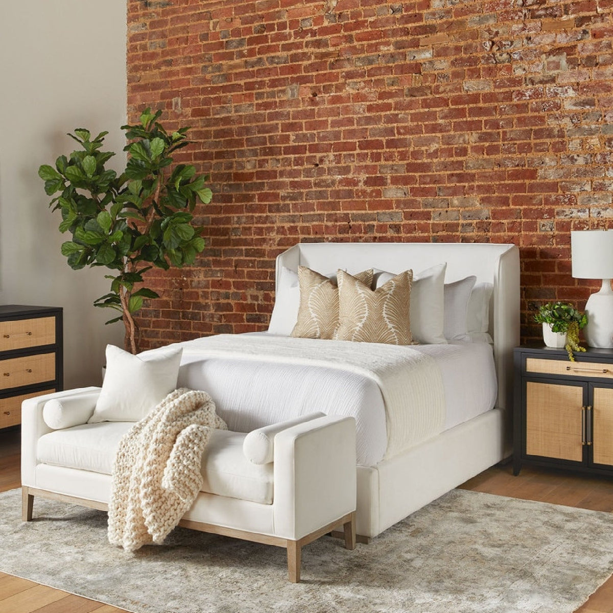 Modern European furniture - White Upholstered Bench - www.oroa.com