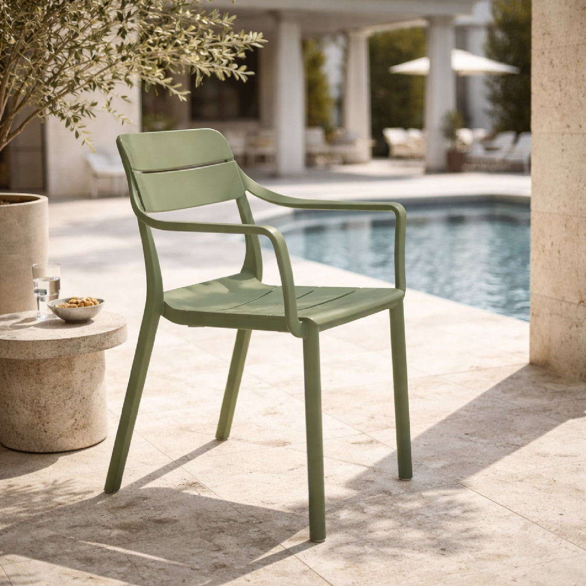Regenerated Fiberglass Outdoor Dining Armchair | Nardi Cassia