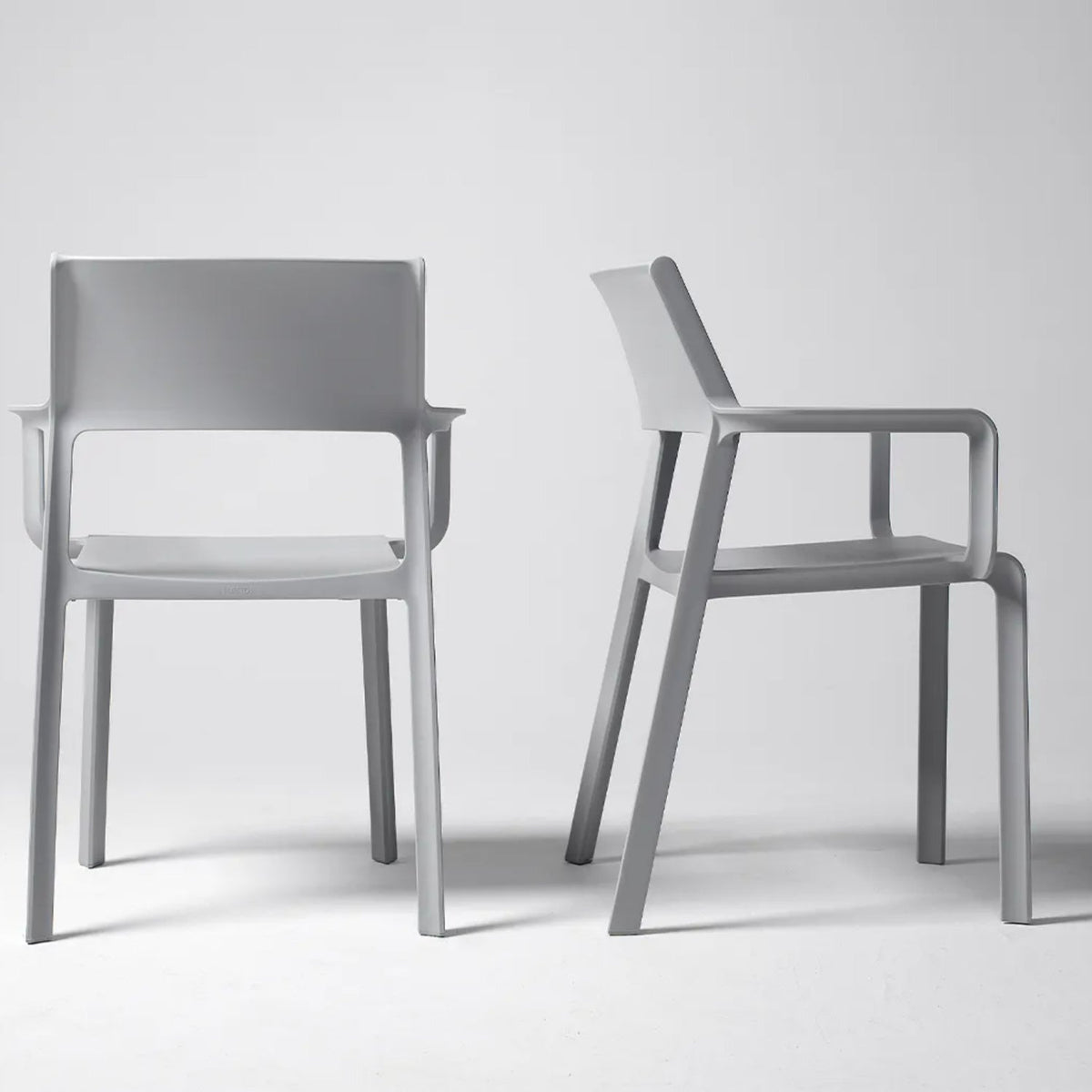 Open-back Outdoor Dining Armchair | Nardi Trill