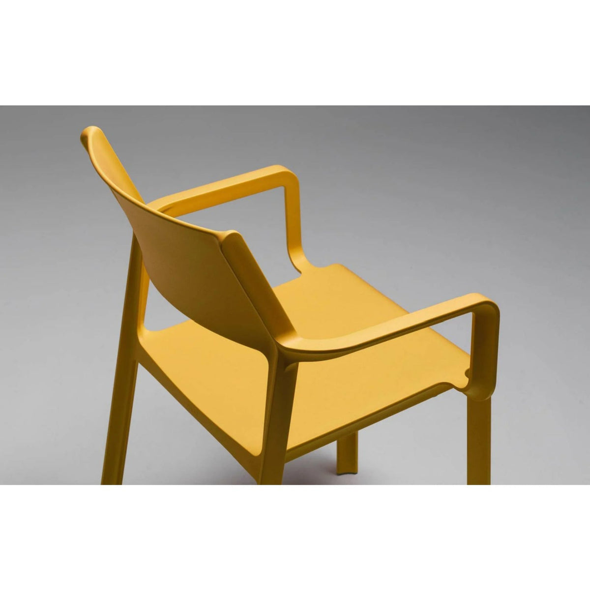 Open-back Outdoor Dining Armchair | Nardi Trill