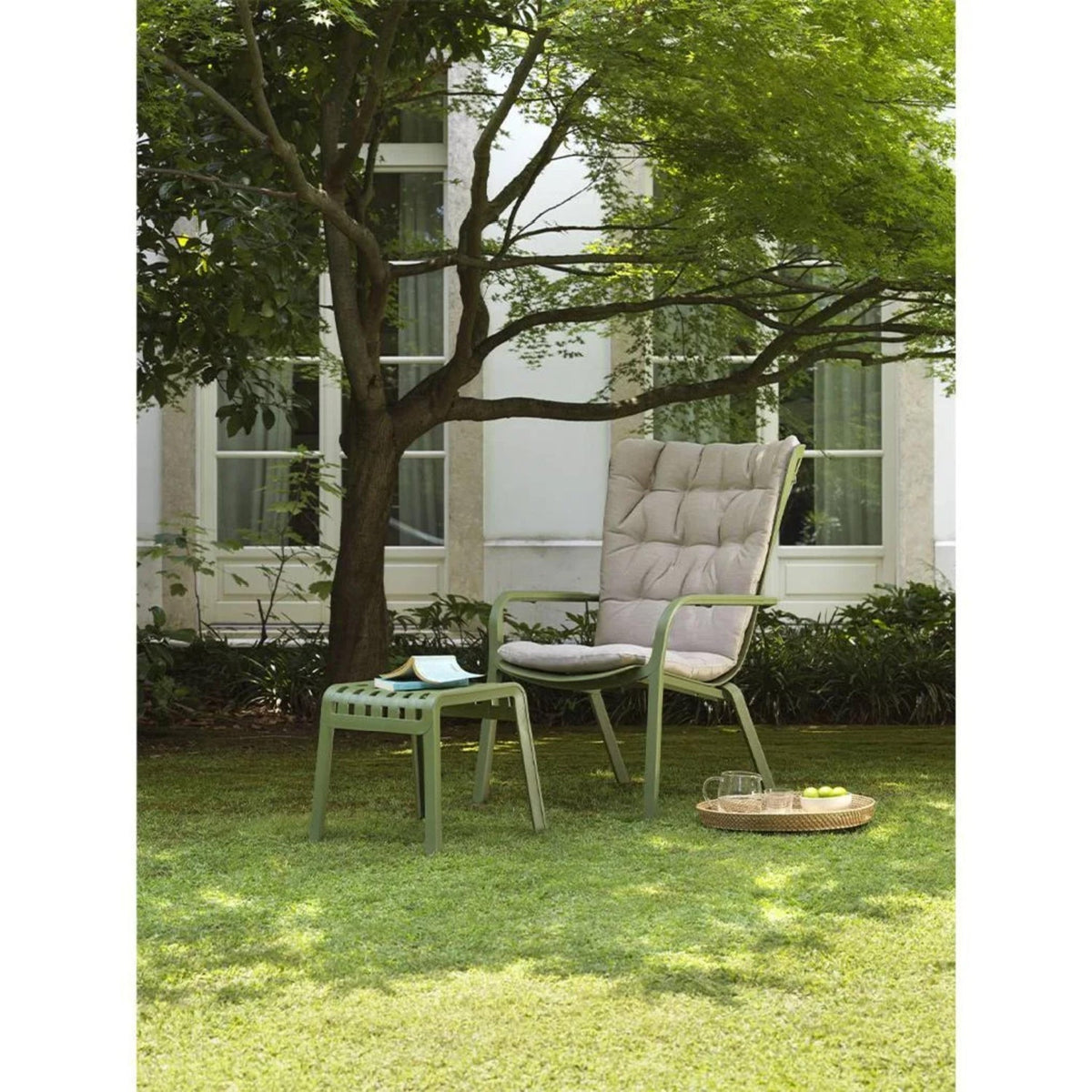 Square Perforated Reclining Outdoor Armchair | Nardi Folio