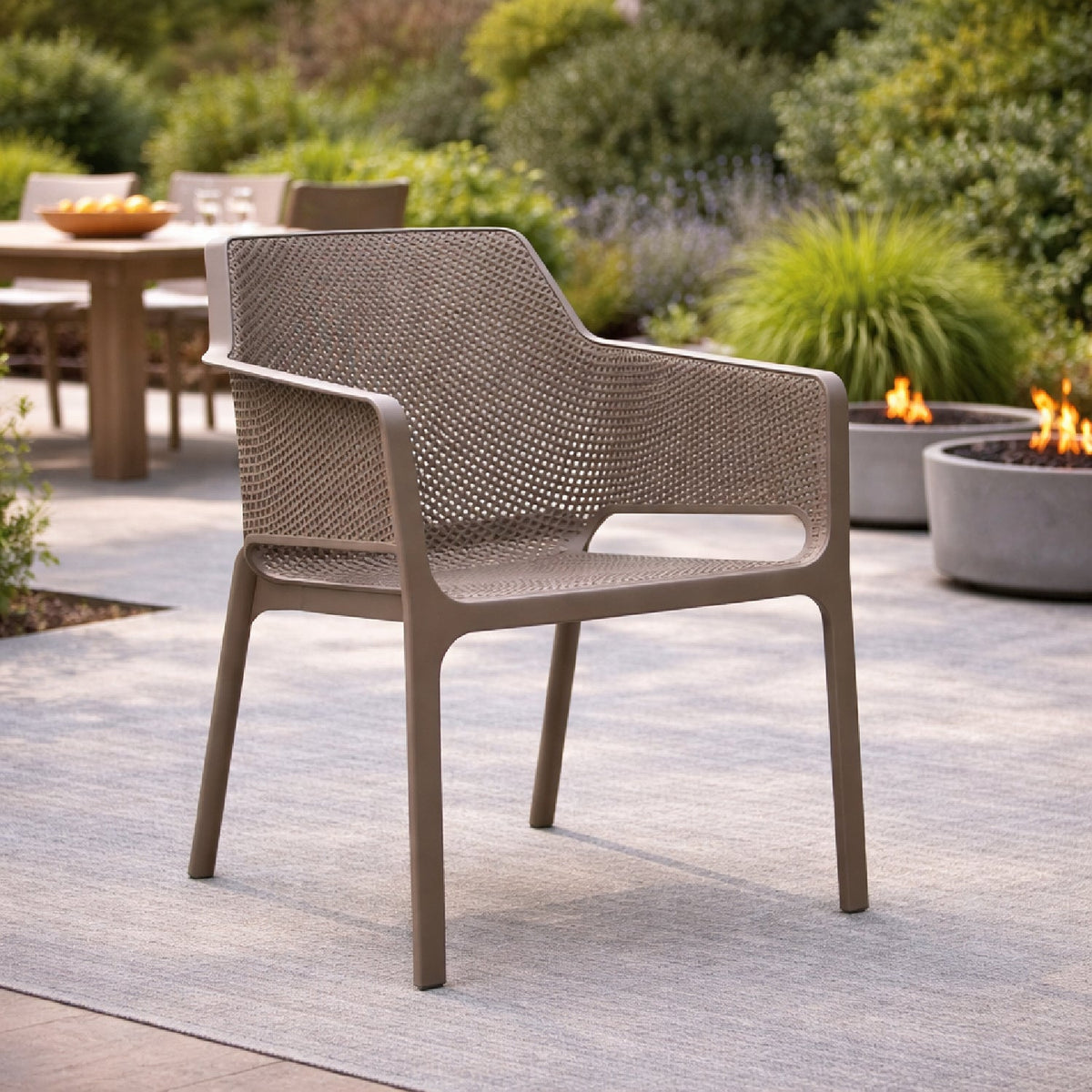 Outdoor Perforated Cushioned Armchair | Nardi Net Relax