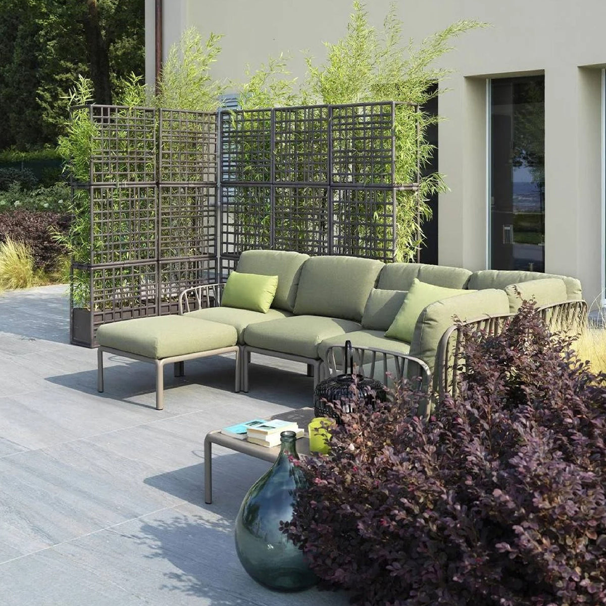 Regenerated Fiberglass Outdoor Wall Partition | Nardi Sipario