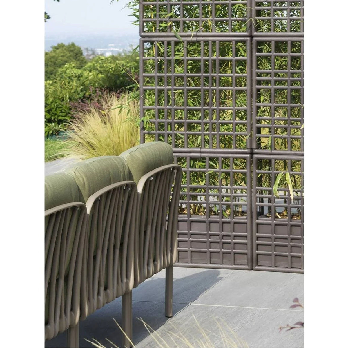 Regenerated Fiberglass Outdoor Wall Partition | Nardi Sipario