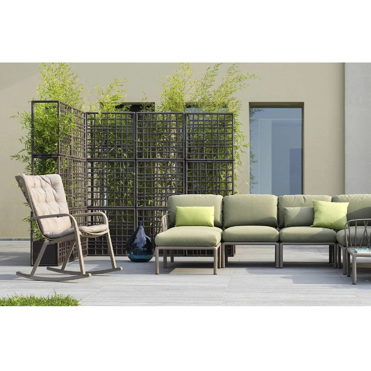 Regenerated Fiberglass Outdoor Wall Partition | Nardi Sipario
