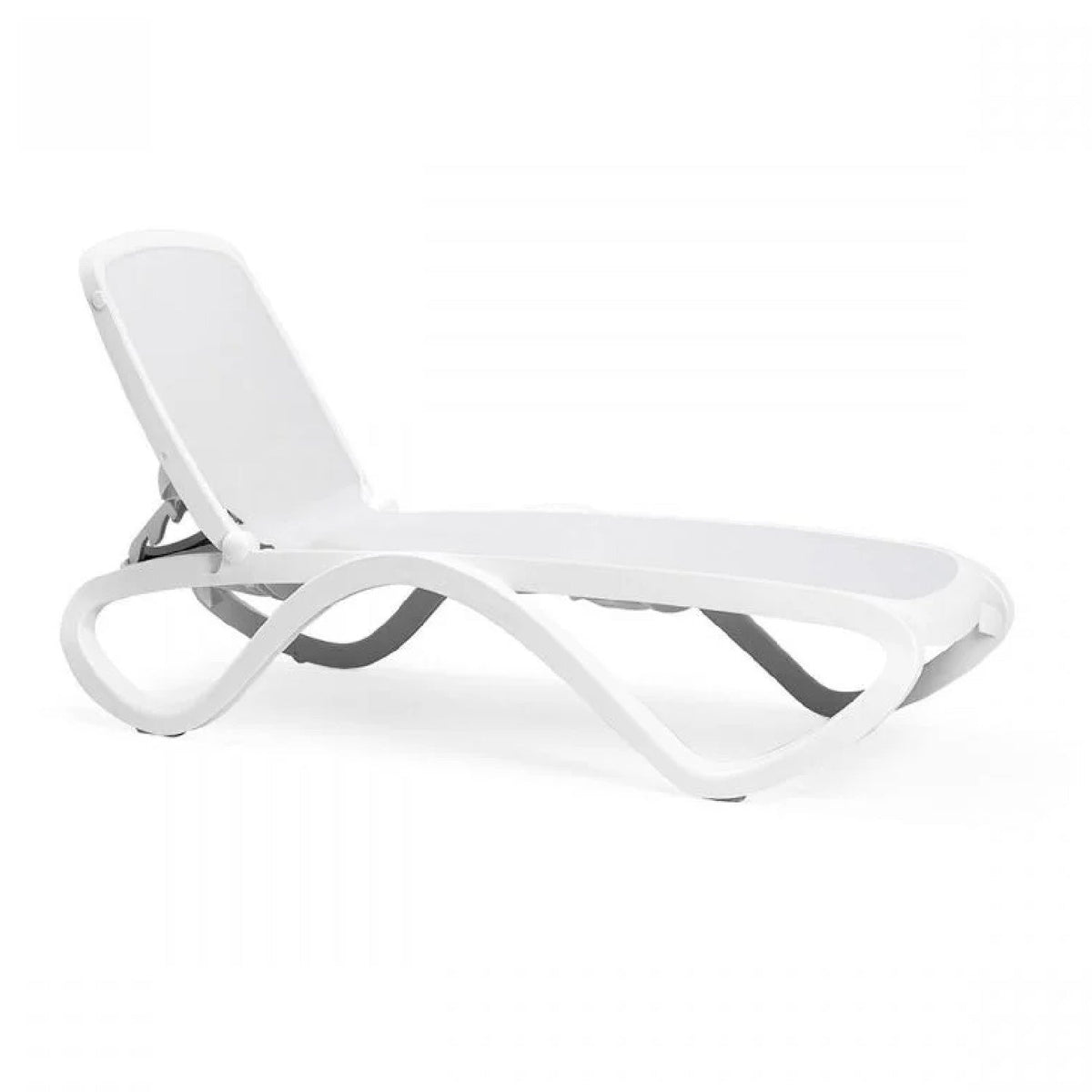 Fabric Adjustable Outdoor Chaise Lounge | Nardi Omega | OROA.com