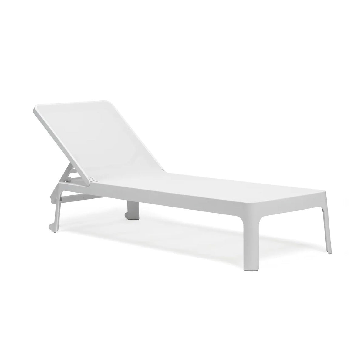 Stackable Fiberglass Outdoor Chaise Lounge | Nardi Plano