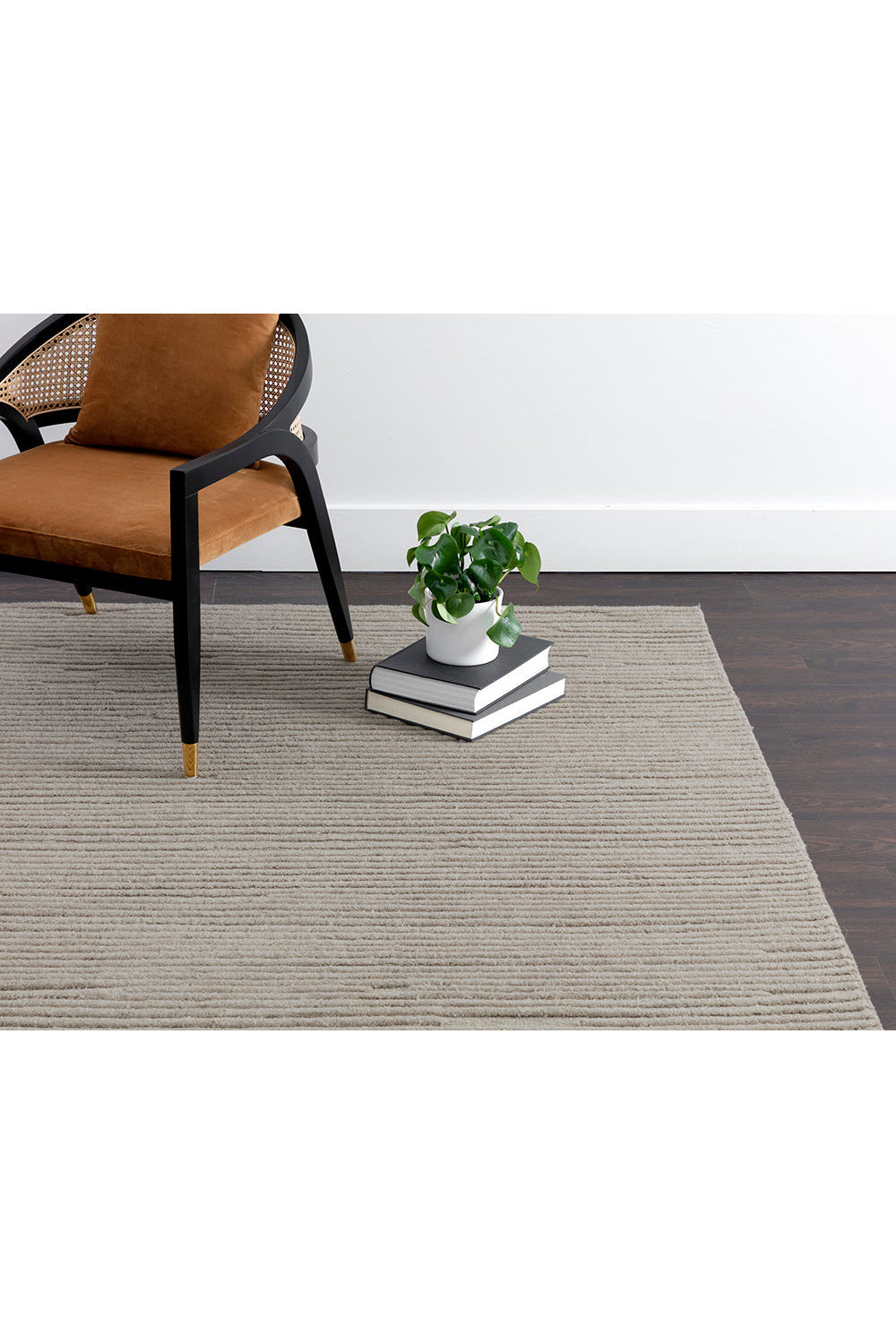 Hand-woven Wool Area Rug by Splendido Deva, alternate view 45