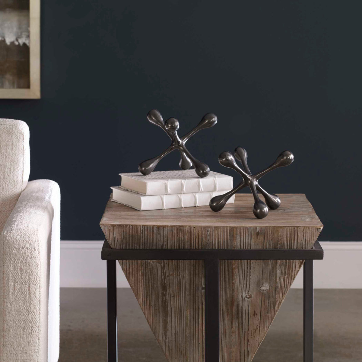 Modern European furniture - Cast Aluminum Decorative Objects (2) - www.oroa.com