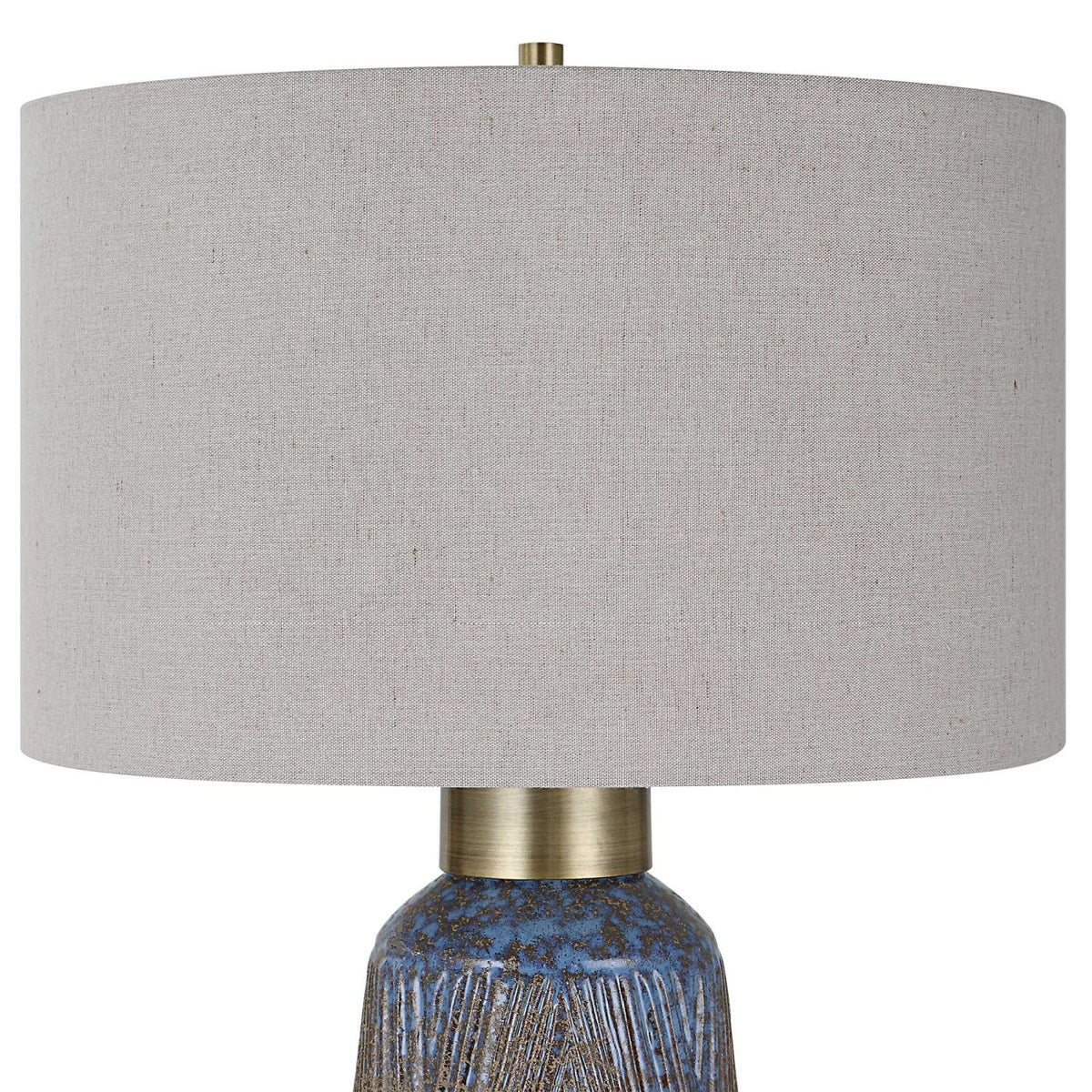 Modern European furniture - Embossed Glaze Ceramic Table Lamp - www.oroa.com
