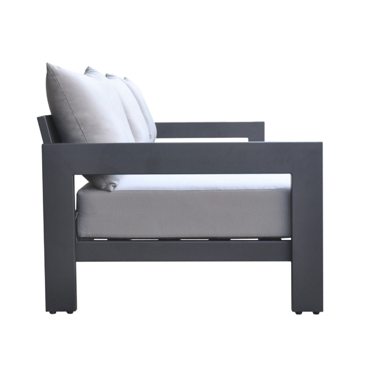 Aluminum-Framed Outdoor Sofa | OROA Modern Wake