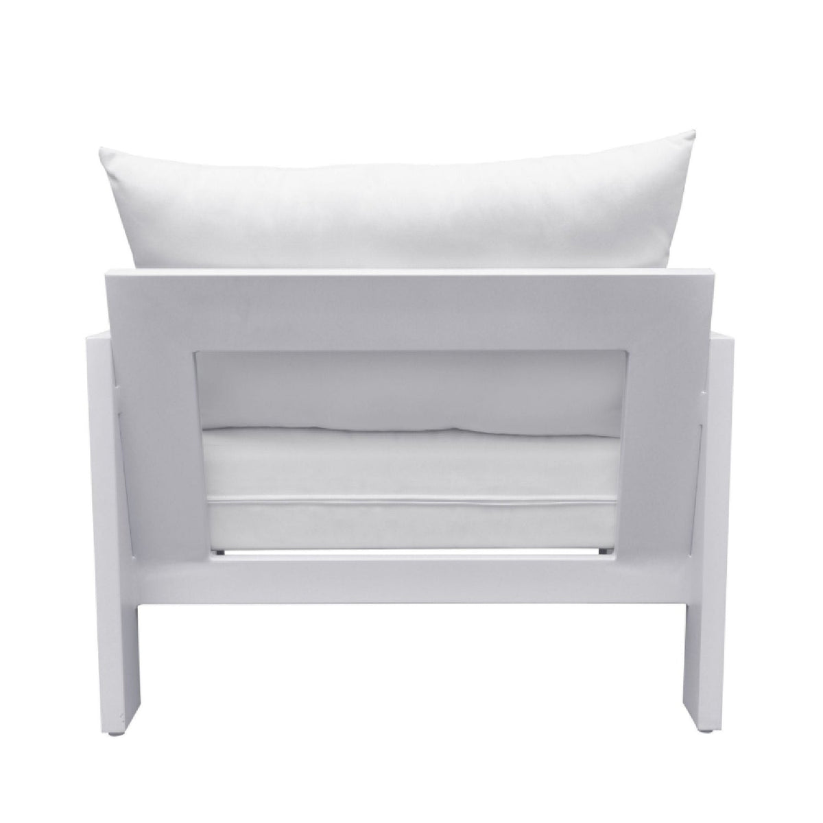 Aluminum-Framed Outdoor Lounge Chair | OROA Modern Wake