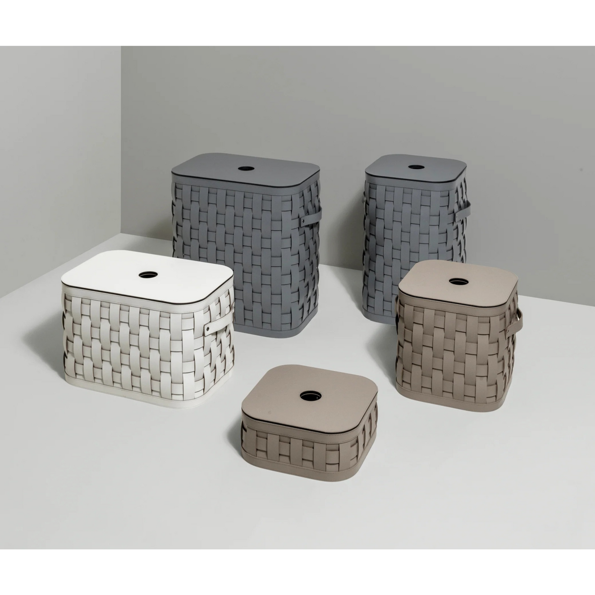Flat Lidded Rectangular Tall Basket | Pinetti Demetra | OROA.com