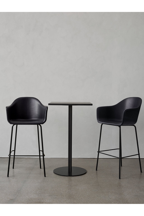 Rectangular Top Column Bar Table | Audo Copenhagen Harbour | Oroa.com