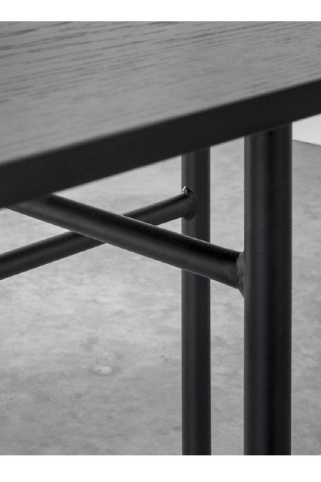 Oval Minimalist Dining Table | Audo Copenhagen Snaregade | Oroa.com