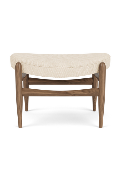 Wooden Base Padded Ottoman | Audo Copenhagen Elizabeth | Oroa.com
