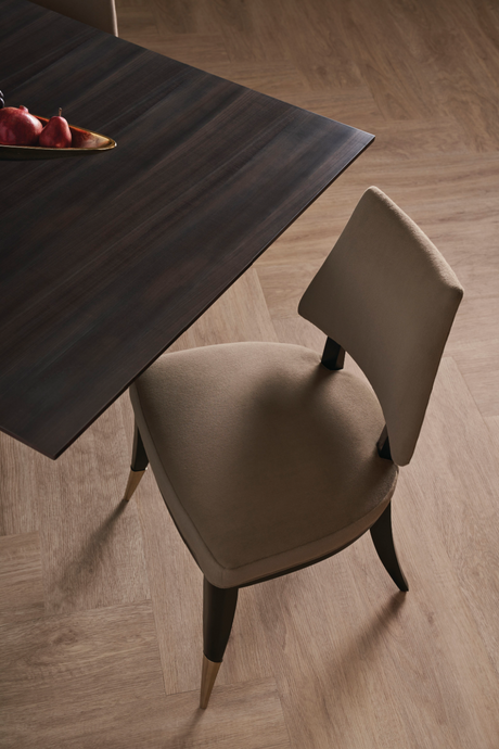 Modern Trestle Dining Table | Caracole D'Orsay | Oroa.com