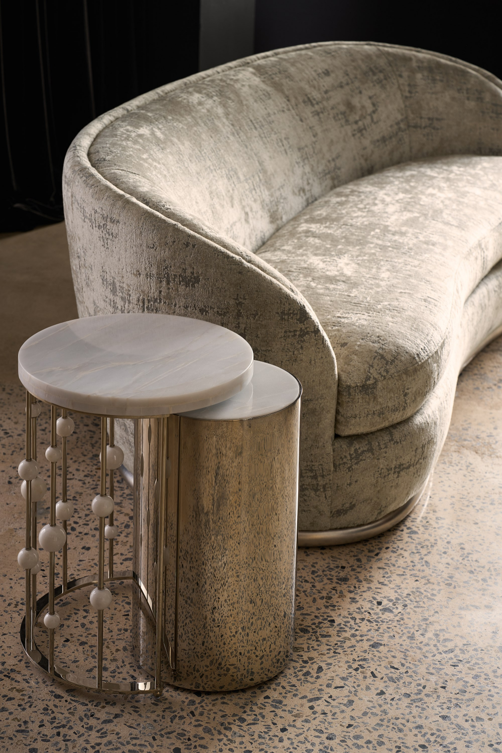 Organic-Shaped Chenille Sofa | Caracole Nebula | Oroa.com