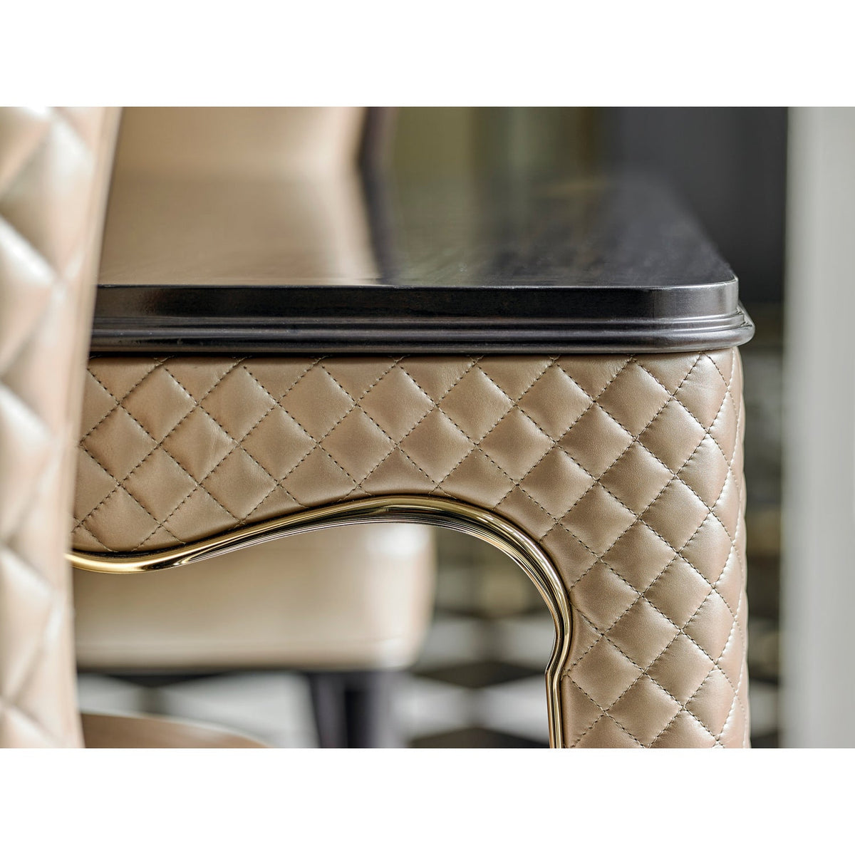 Eucalyptus Extendable Dining Table | Caracole The Aristocrat