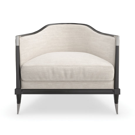 White Linen Lounge Linen | Caracole Splash of Flash