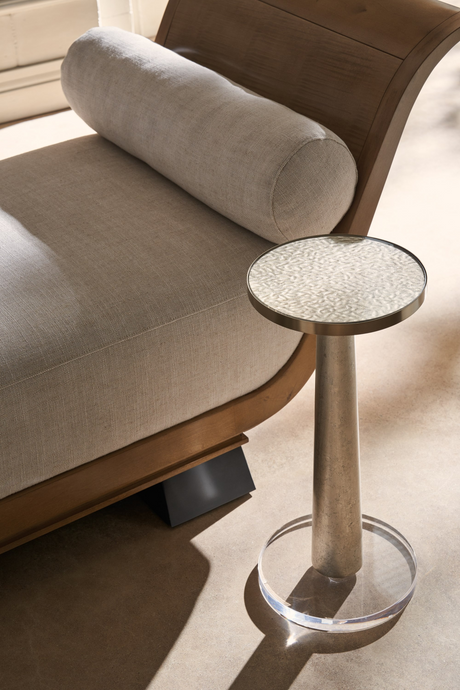 Modern Cushioned Divan Sofa | Caracole Infinity | Oroa.com