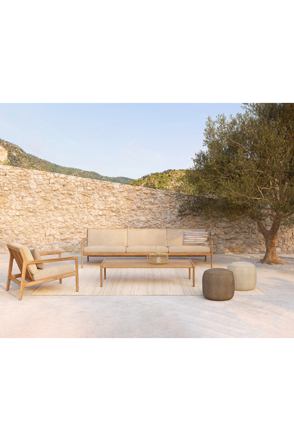 Round Outdoor Pouf | Ethnicraft Donut | Oroa.com