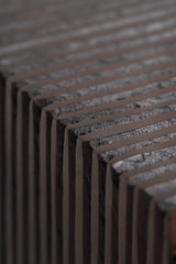 Varnished Mahogany Book Ends (2) | Ethnicraft Grooves | OROA.com