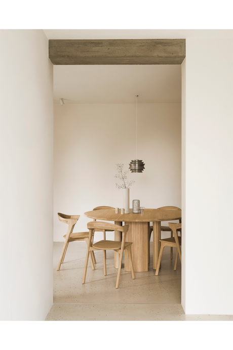 Round Mahogany Dining Table | Ethnicraft Roller Max | Oroa.com