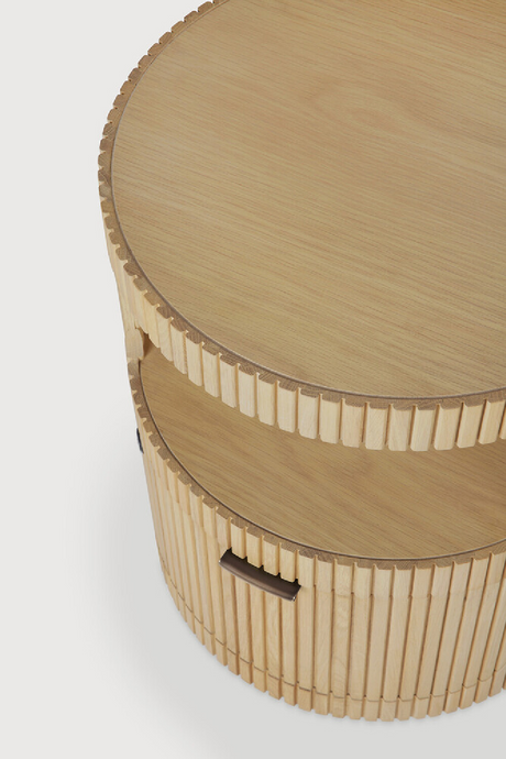 Pebble Top Curved Legs Desk | Ethnicraft Boomerang | Oroa.com