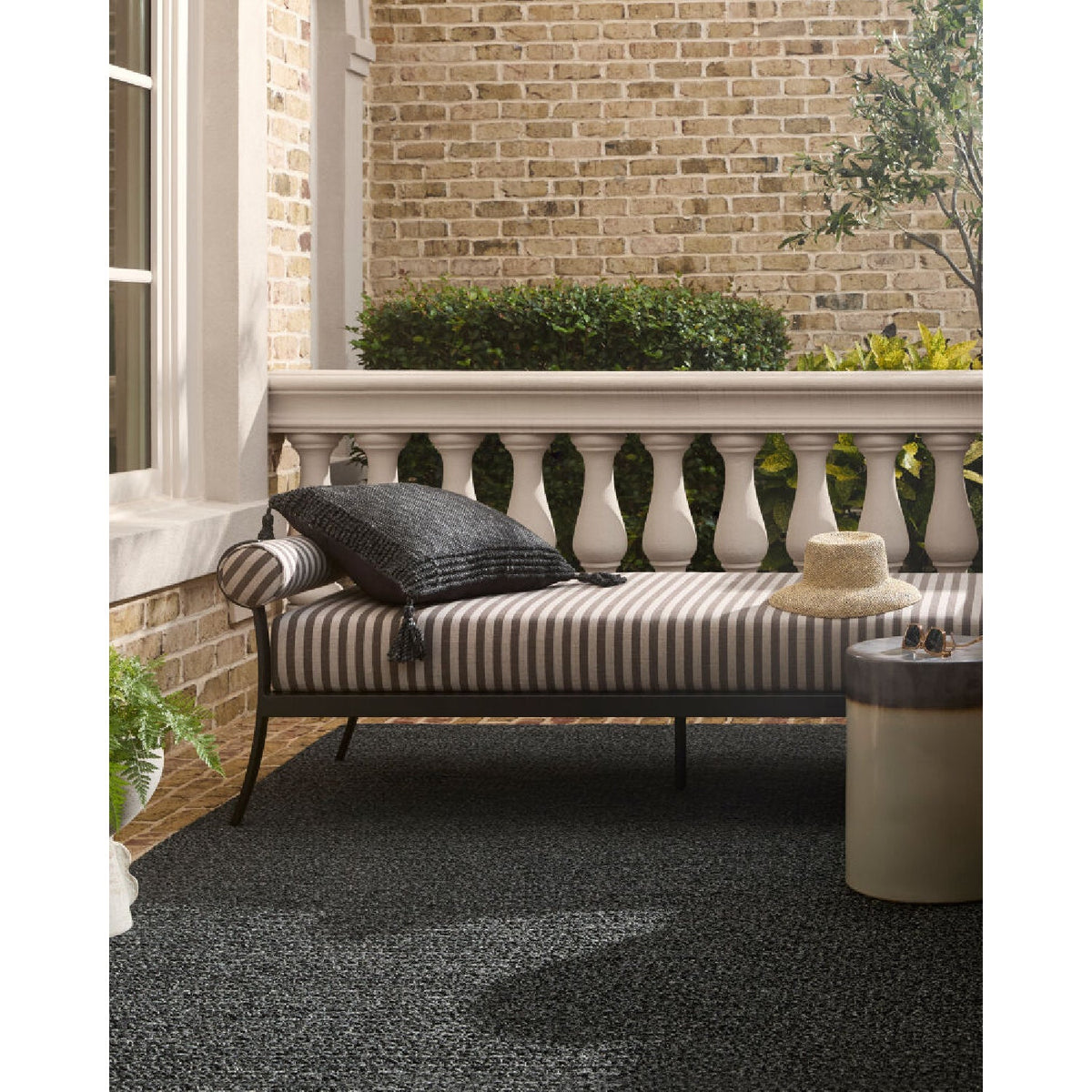 Modern European furniture - Black Aluminum Outdoor Bench - www.oroa.com