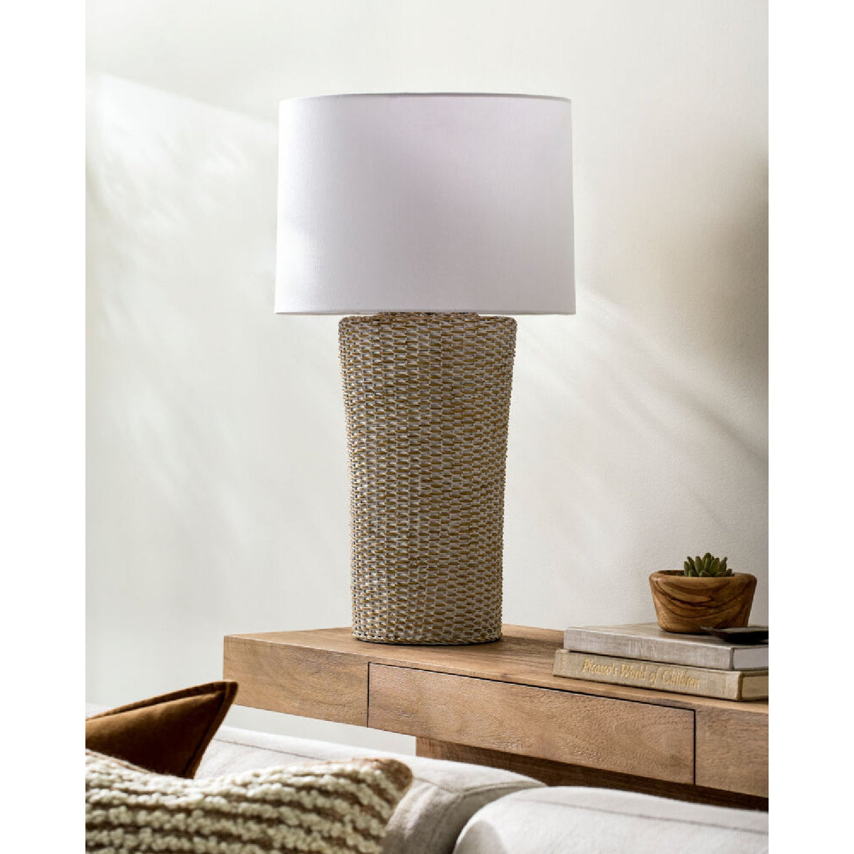 Modern European furniture - Rattan Woven Accent Table Lamp - www.oroa.com