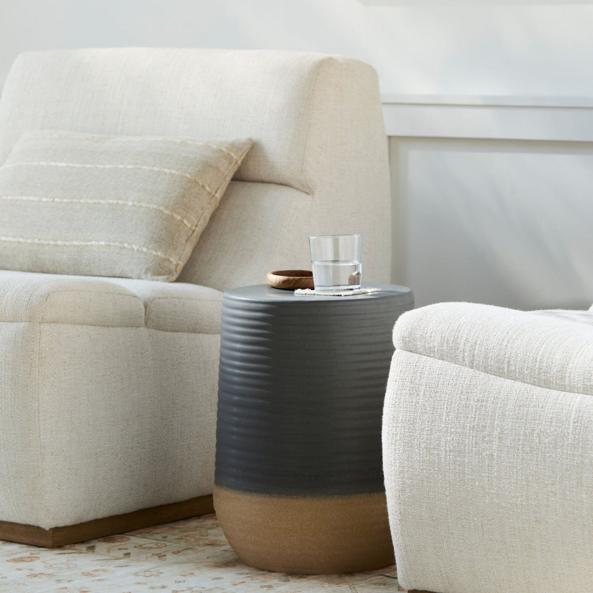 Modern European furniture - Cylindrical Ceramic Garden Stool - www.oroa.com