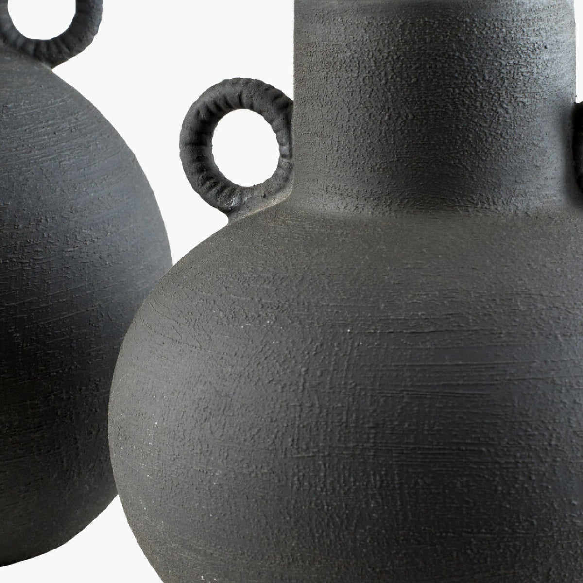 Modern European furniture - Long-Necked Ceramic Vases (3) - www.oroa.com