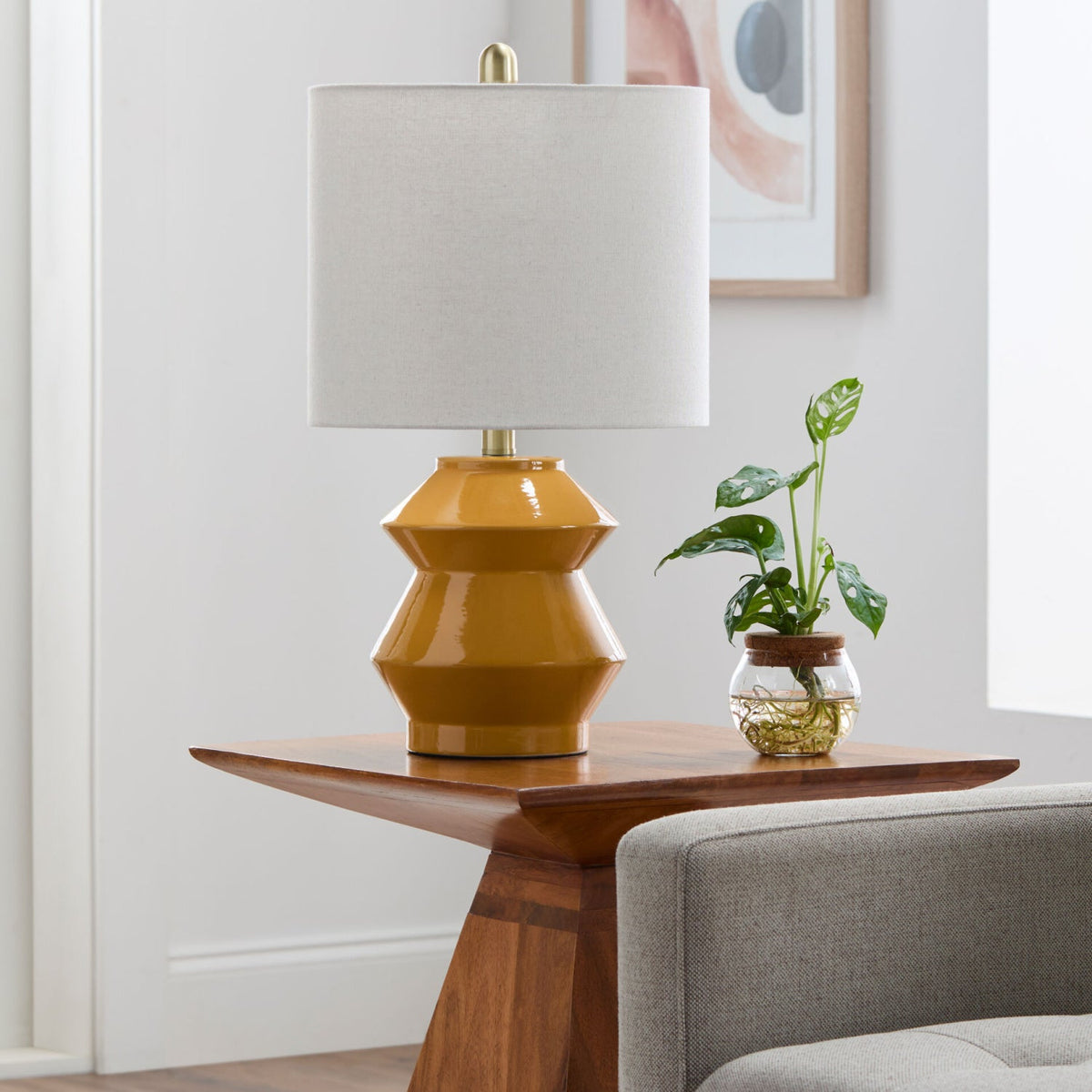 Modern European furniture - Geometrical Ceramic Accent Table Lamp - www.oroa.com