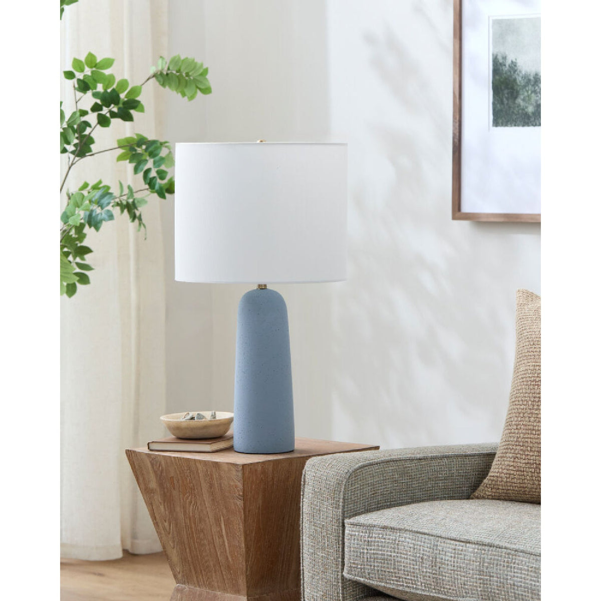 Modern European furniture - Hand-Painted Concrete Table Lamp - www.oroa.com
