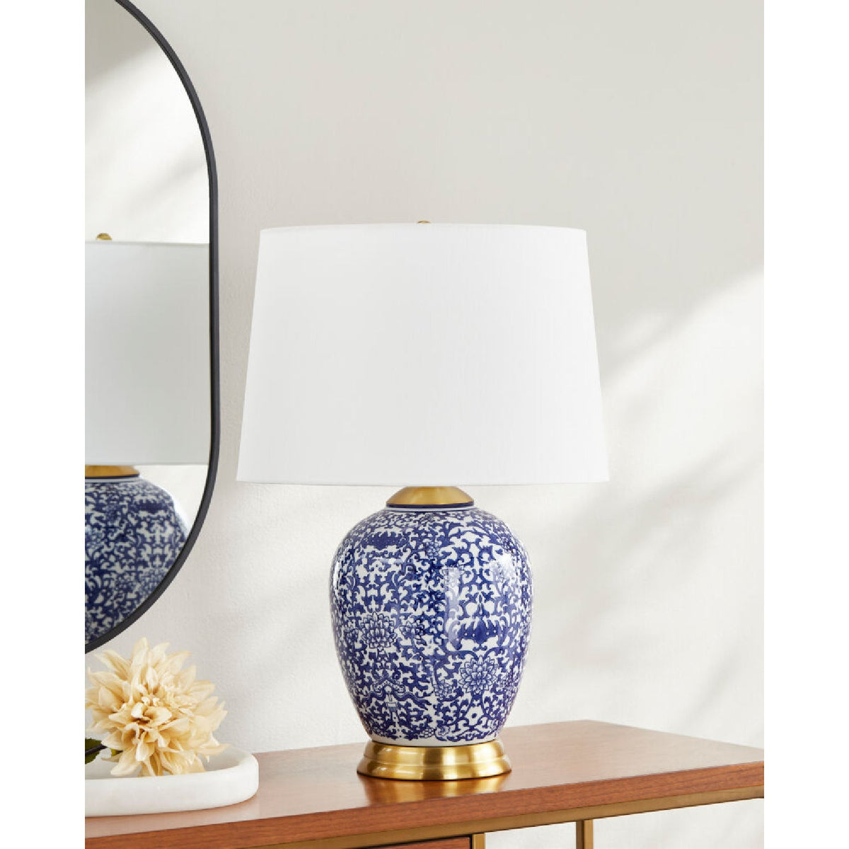 Modern European furniture - Blue Floral Ceramic Table Lamp - www.oroa.com