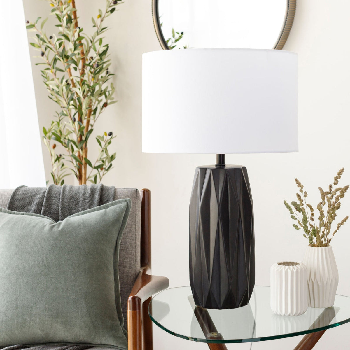 Modern European furniture - Black Ceramic Faceted Table Lamp - www.oroa.com