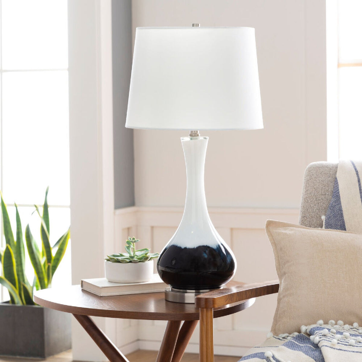 Modern European furniture - Two-Colored Glass Table Lamp - www.oroa.com