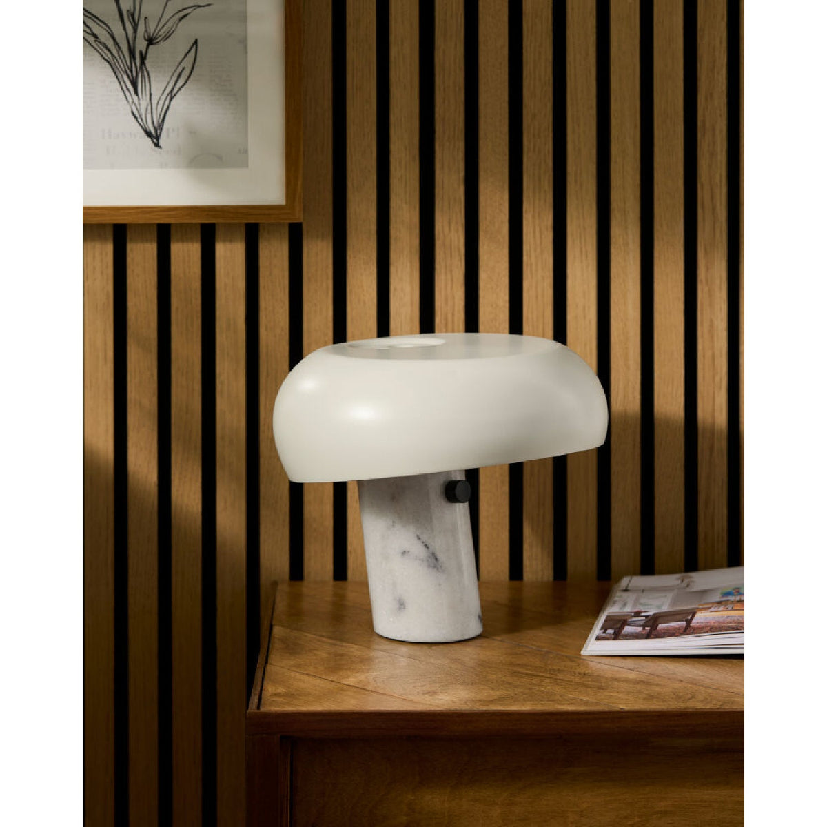 Modern European furniture - Marble Base Metal Table Lamp - www.oroa.com