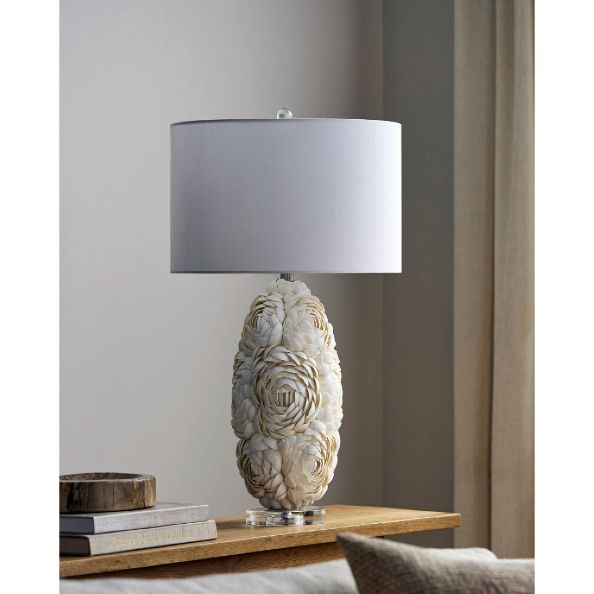 Modern European furniture - White Inlaid Shell Table Lamp - www.oroa.com