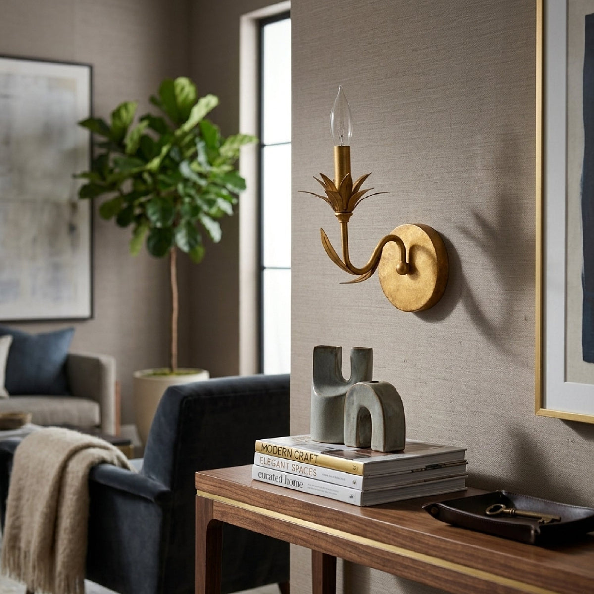 Modern European furniture - Flower-Inspired Wall Lamp - www.oroa.com