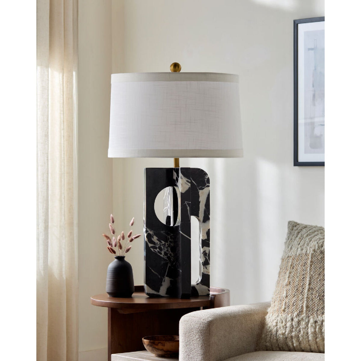 Modern European furniture - Geometrical Black Marble Table Lamp - www.oroa.com